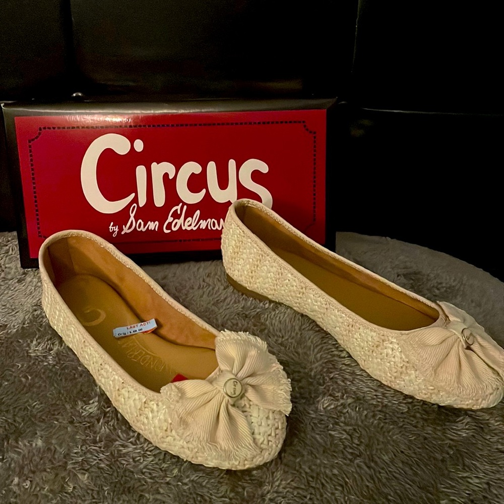 Circus by Sam Edelman Womens Carmen Flats